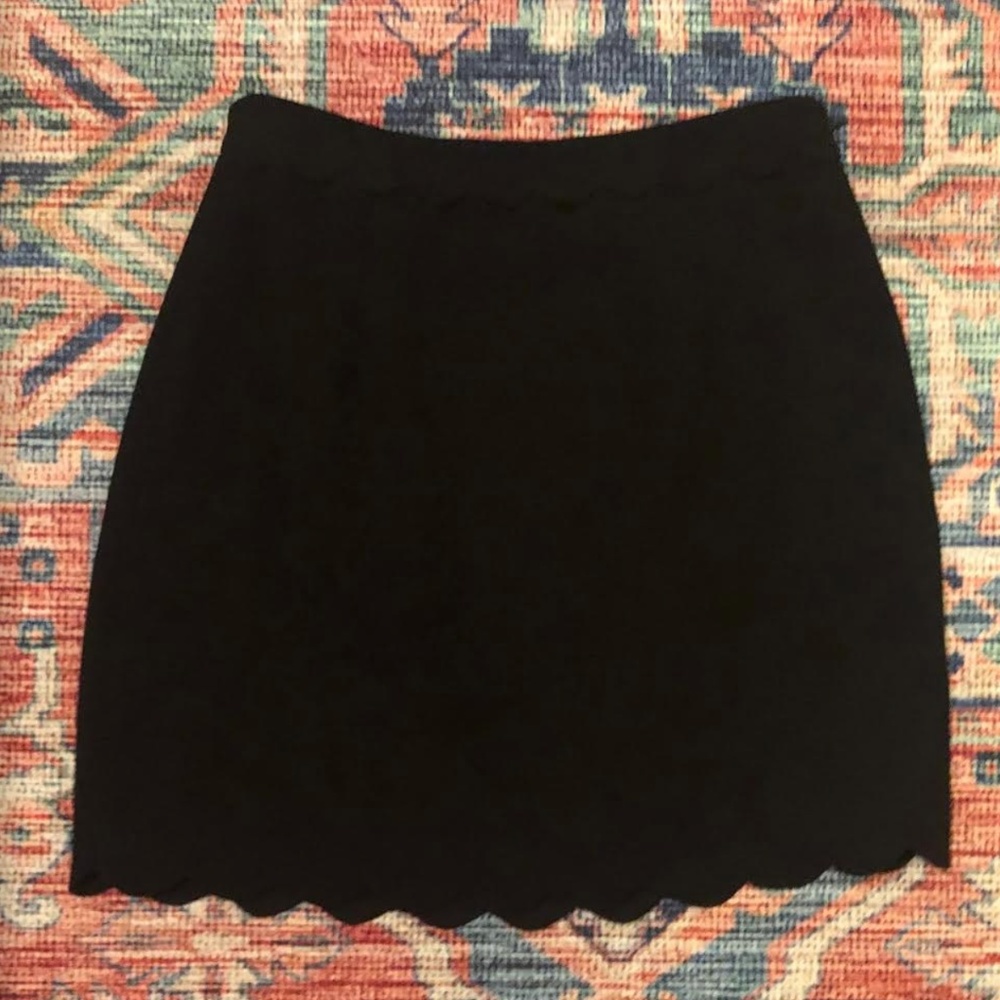Club Monaco Scalloped Skirt - Won Once